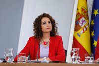 Montero ve con "tristeza" al cambio en Andalucía y lamenta que PP y Cs se hayan "abrazado" a Vox que quiere "retrocesos"