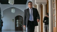 Serrano, sobre la concentració feminista: "No es pot permetre que hi hagi una kale borroka a les portes del Parlament"