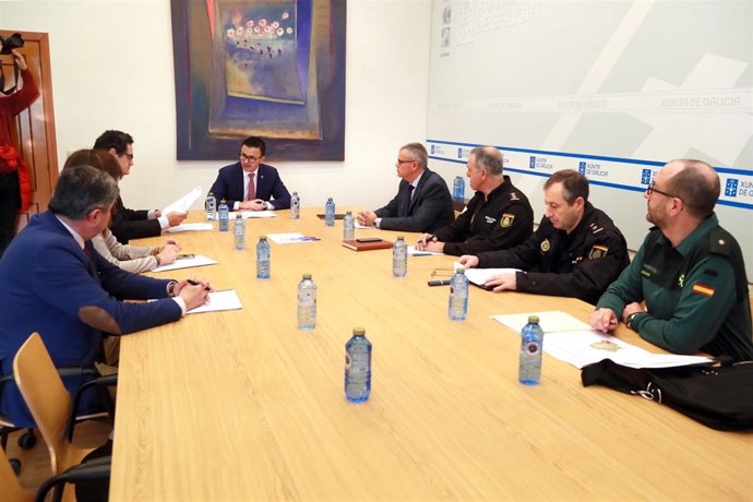 Comité antincendios con el conselleiro de Medio Rural