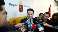 Teodoro García: "Pedro Sánchez ya tiene donde aterrizar su Falcon para venir de visita a Murcia"