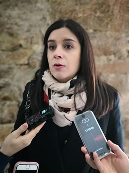 La portavoz de Ciudadanos en Galicia, Olga Louzao, en declaraciones a los medios