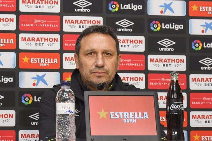 El entrenador del Girona FC, Eusebio Sacristán, en rueda de prensa
