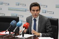 Casares defiende que PGE dan respuesta a "las principales actuaciones" en Santander