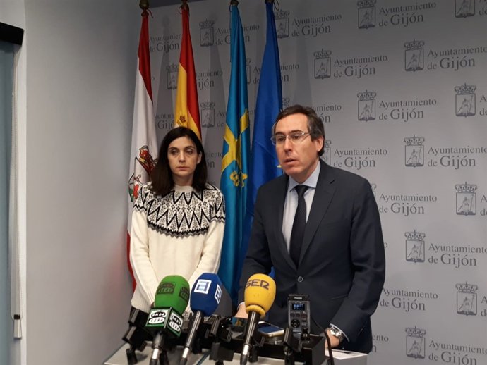 FERNANDO COUTO Y ANA BRAÑA (FORO)