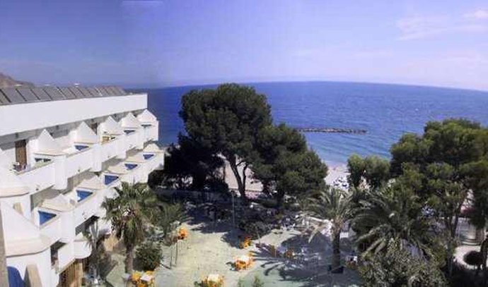 Residencia de Tiempo Libre de Aguadulce (Almería)