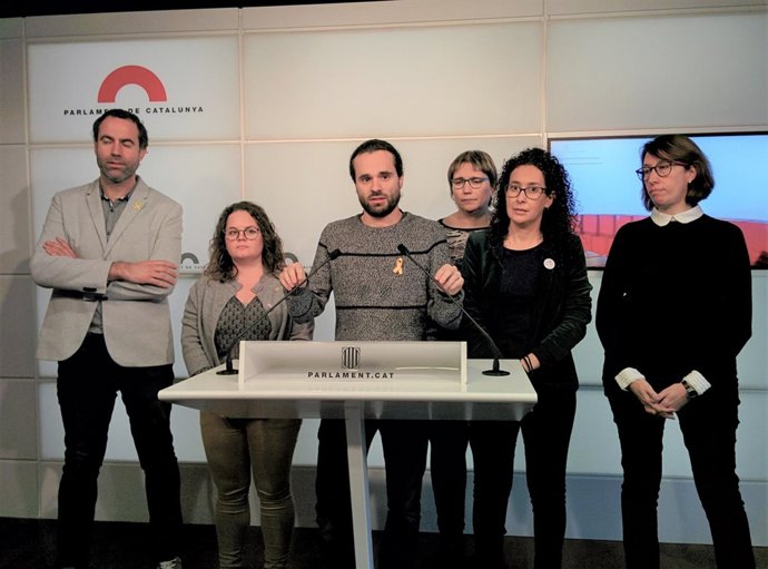 Diputados F. Civit, Rut Ribas,G. Gómez del Morall,M. Fornells,I. Fornós,A.Lalla