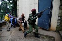 Al Shabaab dice que el atentado en Nairobi responde al traslado a Jerusalén de la Embajada de EEUU en Israel