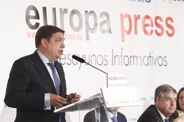 Desayuno Informativo de Europa Press con el ministro de Agricultura, Luis Planas