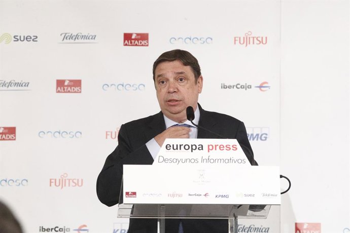 Esmorzar Informatiu d'Europa Press amb el ministre d'Agricultura, Luis Planas