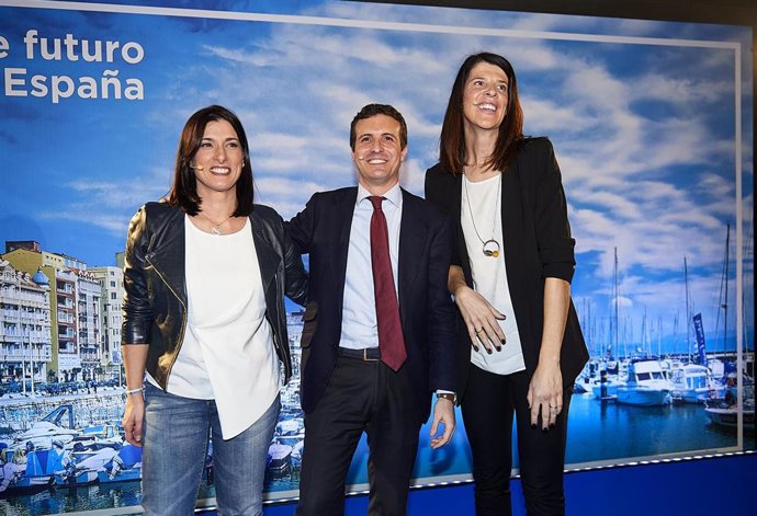 Presentación de los candidatas del PP en Cantabria