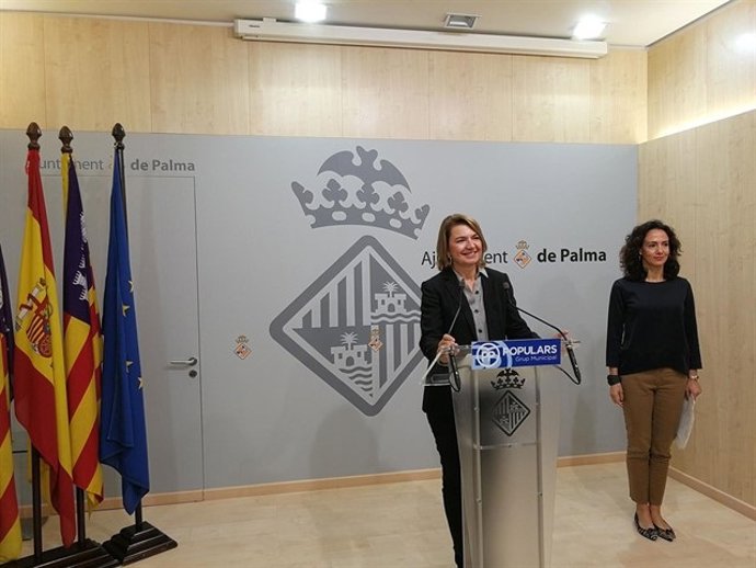 Margalida Durán en una rueda de prensa