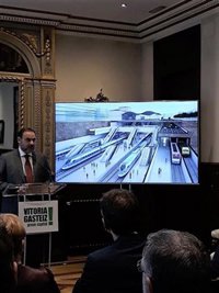 Ábalos afirma que el futuro de Díaz dependerá de la militancia, que es la que "quita y pone" a los cargos del PSOE