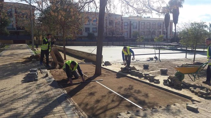 Algunos arreglos acometidos en parques de Alcalá de Guadaíra