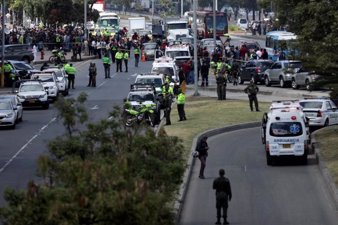 Un coche bomba deja nueve muertos en Bogotá, Colombia.