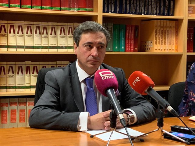 Presidente Asociación Francisco de Vitoria, Raimundo Prado