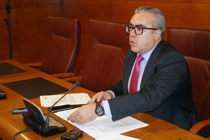 Pedro Hernando, portavoz del PRC en el Parlamento