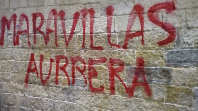 Pintada en el batzoki del Casco Viejo de Bilbao