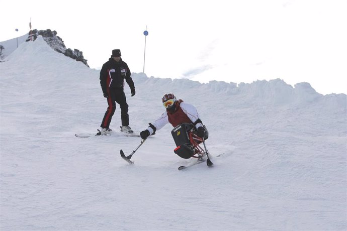 Esquí en el Plan de Vacaciones de COCEMFE