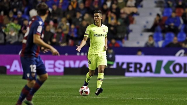 El jugador del FC Barcelona Chumi en el duel contra el Llevant en Copa