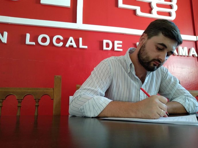 El portavoz del PSOE en el Ayuntamiento de Villamartín, Diego López