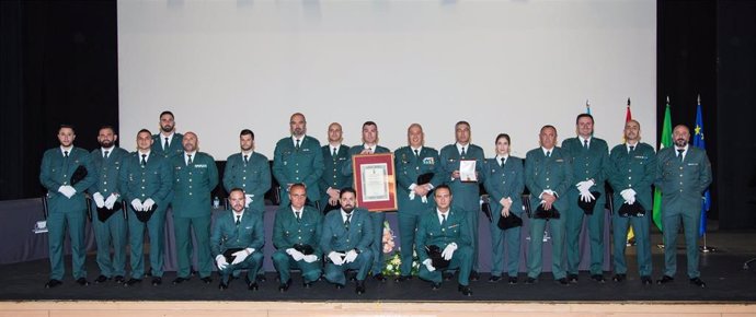 La Guardia Civil recibe la Medalla de Oro de la ciudad