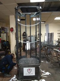 El Consorcio Provincial de Bomberos crea un "ascensor" para poder llegar hasta Julen