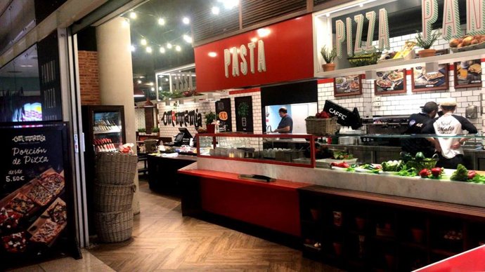 Eat Out abre un restaurante O Mamma Mia en el Aeropuerto de Barcelona