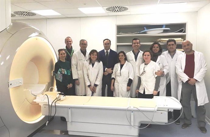 El Hospital Macarena pone en marcha un nuevo equipo de resonancia magnética