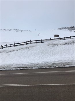 Nieve en Pajares.