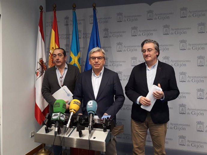 FERNANDO GOÑI, MARIANO MARÍN Y PABLO GONZÁLEZ (PP)