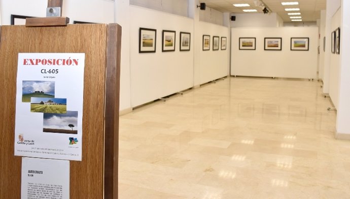 Exposición de fotografías CL-605. 21-1-2019