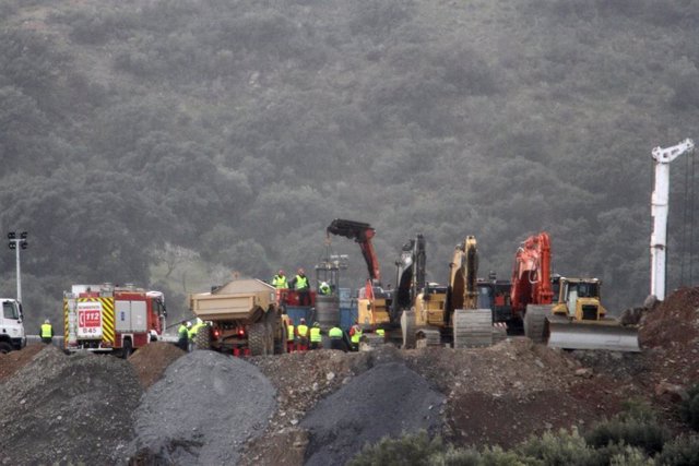 El operativo de rescate en el paraje Dolmén Monte Coronado en Totalán.