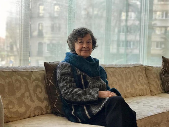 Maria Barbal vuelve con una historia de amor y amistad "traspasada por la guerra