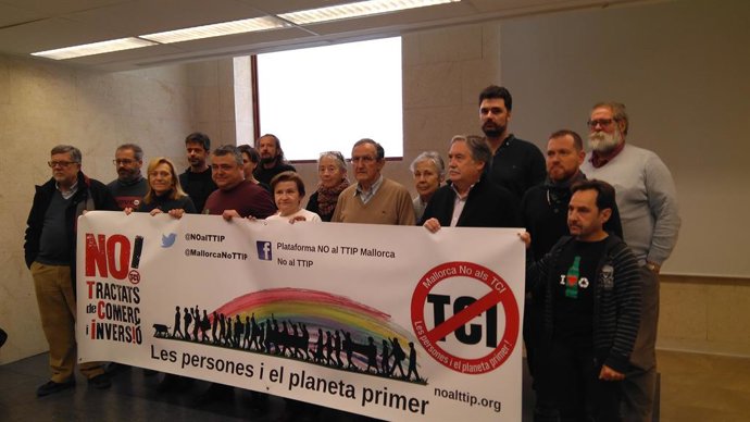Presentació de la Plataforma No als TCI