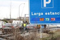 La manifestación de taxistas abandona la A-2 tras el atropello de un compañero