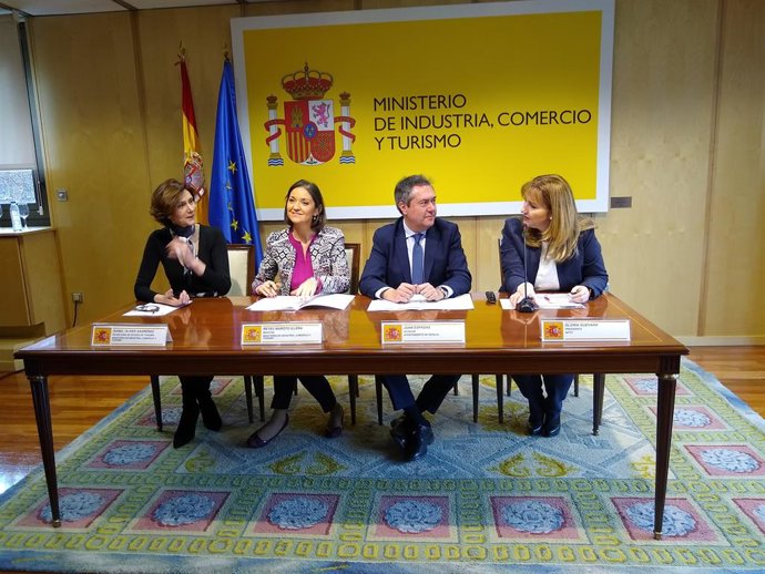 Espadas, con la ministra Maroto, presenta en Madrid la Cumbre Mundial de Turismo