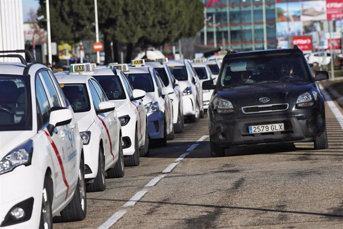 Concentración de taxistas en IFEMA