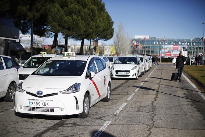 Concentración de taxistas en IFEMA