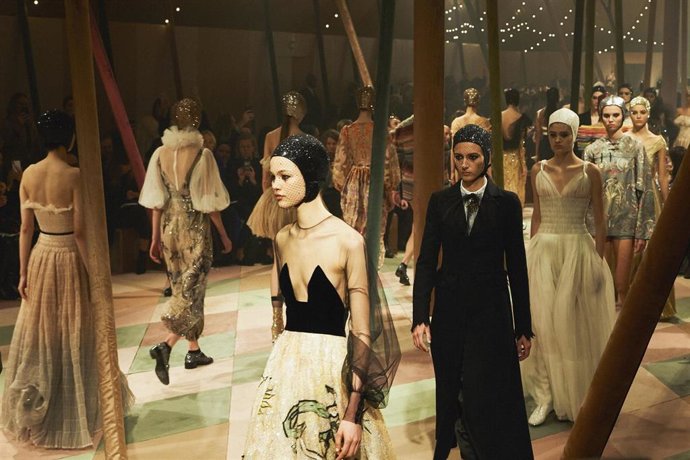 Christian Dior desfile París