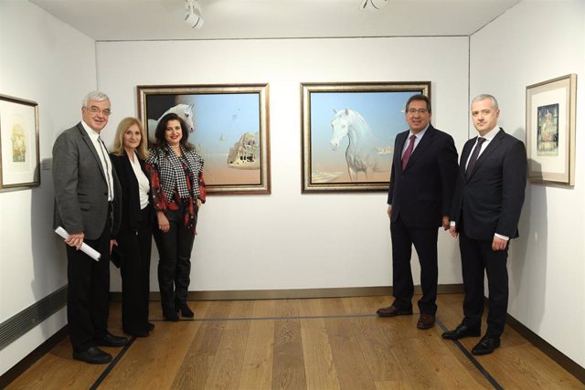 Inauguración de la exposición 'Mística' en la Fundación Cajasol de Sevilla