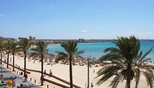Imagen de una playa de Palma de Mallorca
