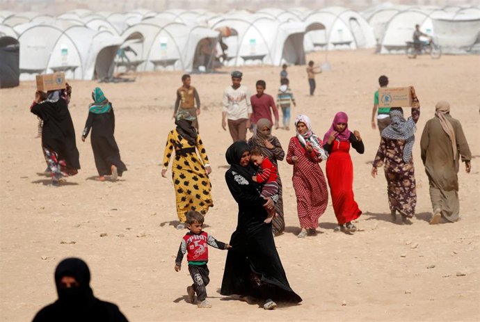 Desplazados por los combates entre las FDS y Estado Islámico en Siria