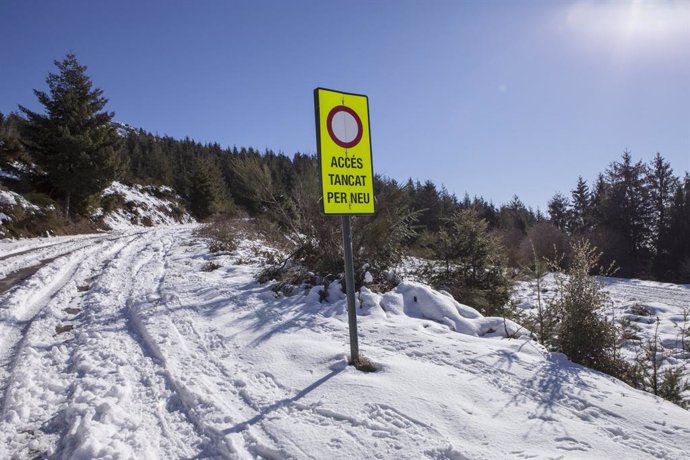 Carretera tancada per neu