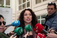 Rocío Ruiz pide "altura de miras" y asegura que la polémica por su artículo sobre la Semana Santa "no da para más"