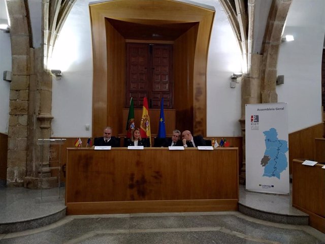 Asamblea general de la RIET celebrada en Cáceres