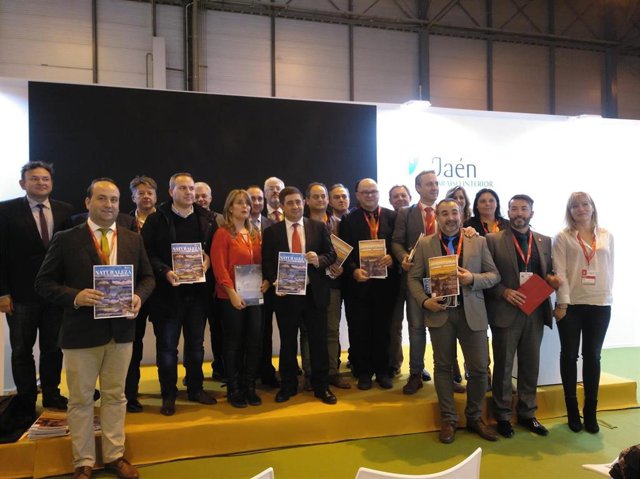 El presidente de la Diputación de Jaén, en Fitur