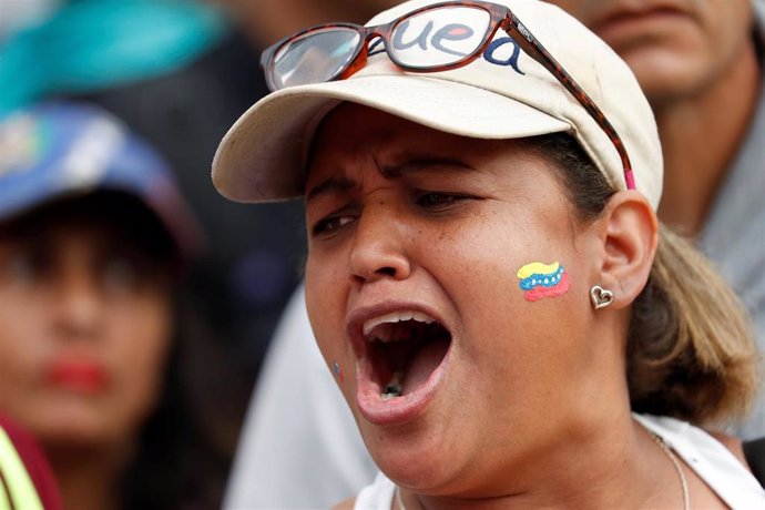 Manifestante en una protesta contra el Gobierno de Nicolás Maduro