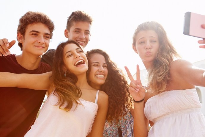 Adolescentes, fotos, selfies, amigos, jóvenes