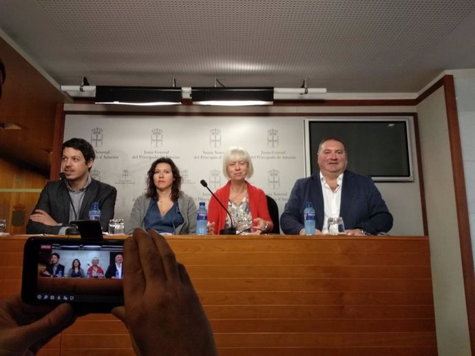 Rueda de prensa de IU y Podemos.