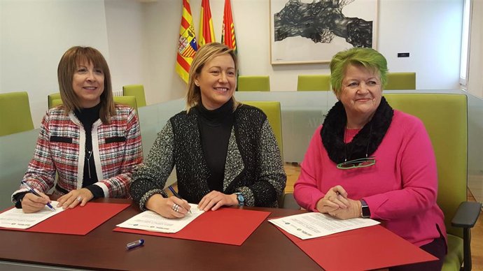 Berta Fernández, Marta Gastón y Lyn Briggs